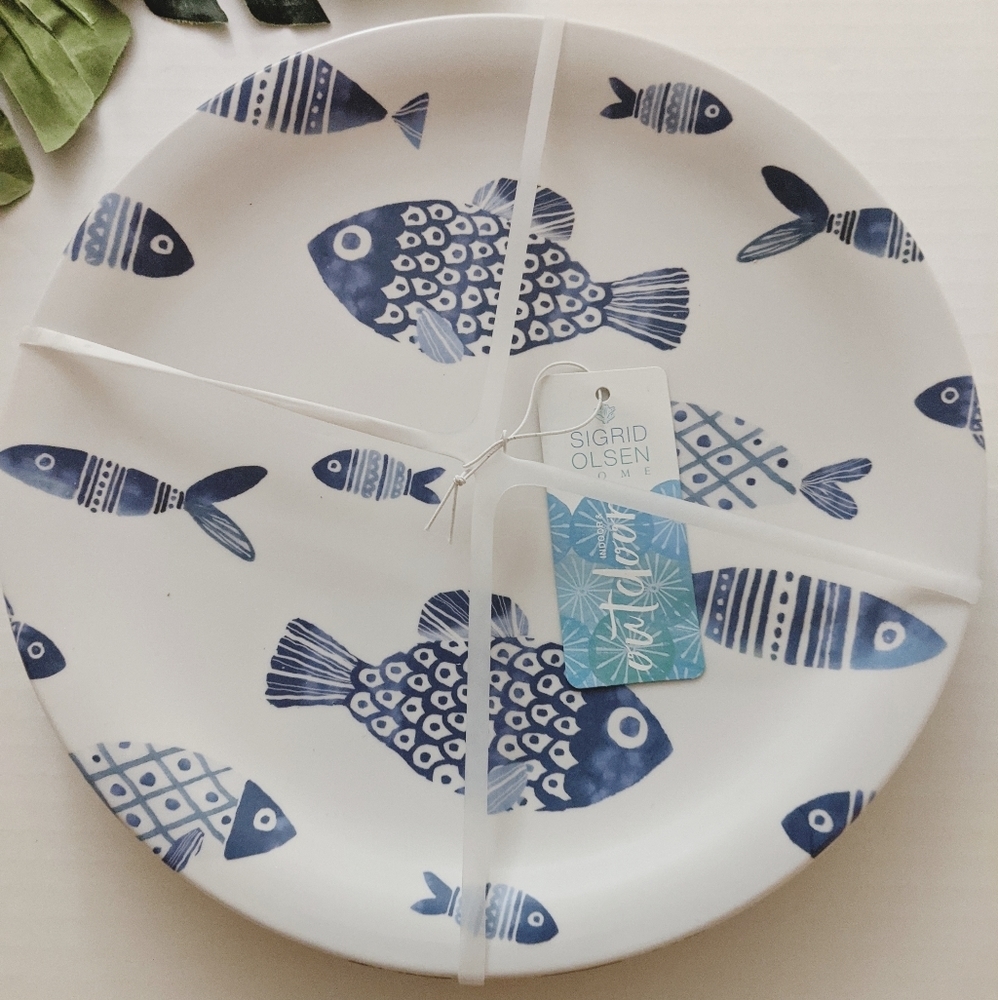 Sigrid Olsen Sealife Fish Set of 4 Melamine Dinner Plates Blue White